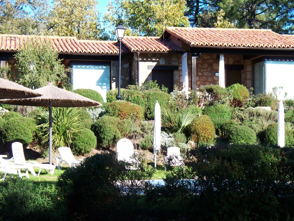 Apartamentos El Roble Valverde de la Vera Exterior photo