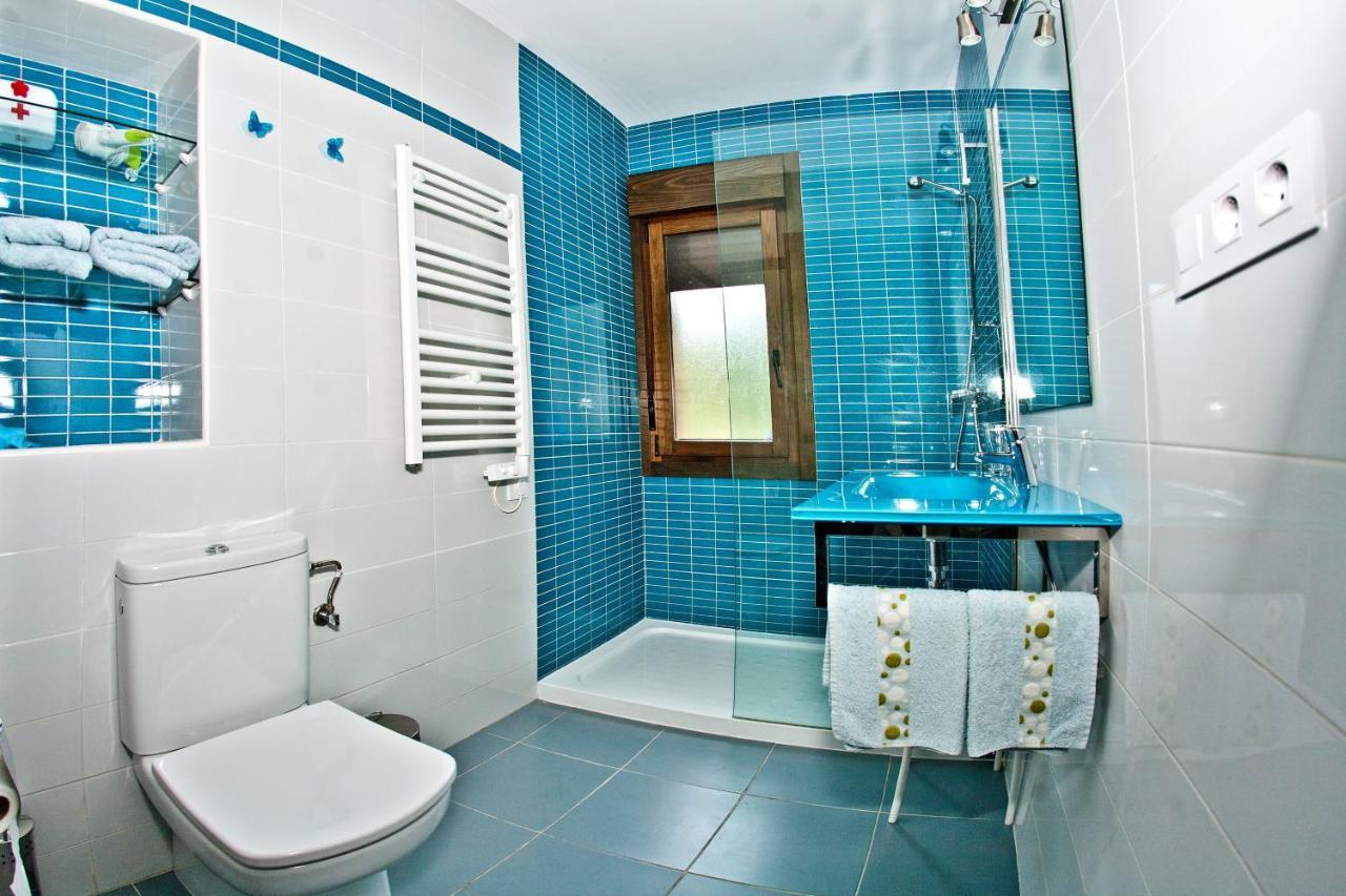 Apartamentos El Roble Valverde de la Vera Exterior photo